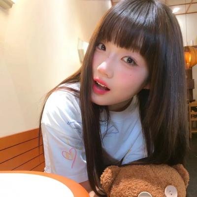 惊叫少女